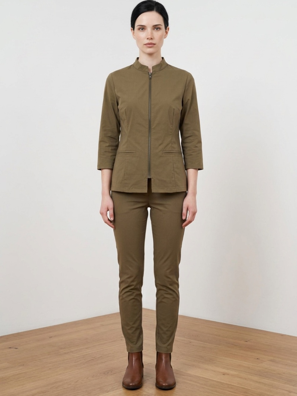 Noel Asmar Olive Green Performance Tunic Zip Jacket Equestrian Spa NWT